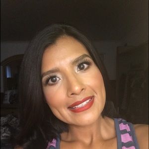 Meet your Posher, Sandra